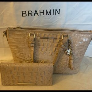 Brahmin Mauve purse and wallet